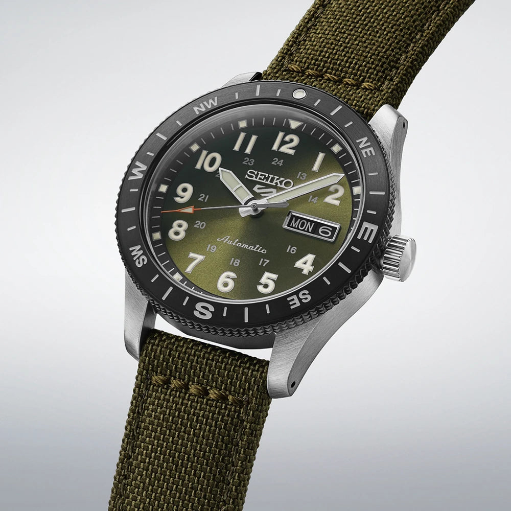 SEIKO 5 Sports Field Automatico HDB008K1