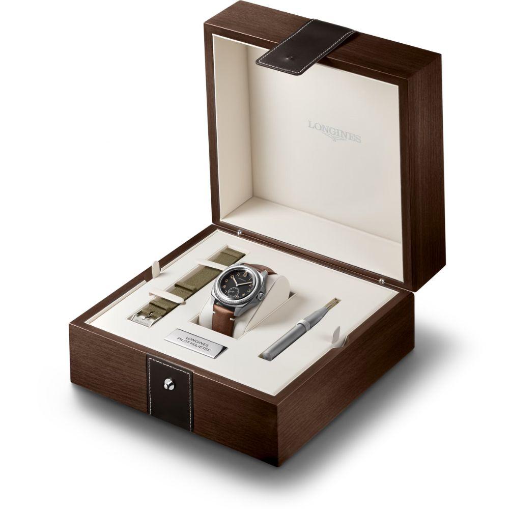 Longines Pilot Majetek box edition L28384539