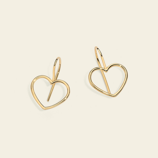 Marco Gerbella orecchini a gancio con cuore a filo oro giallo